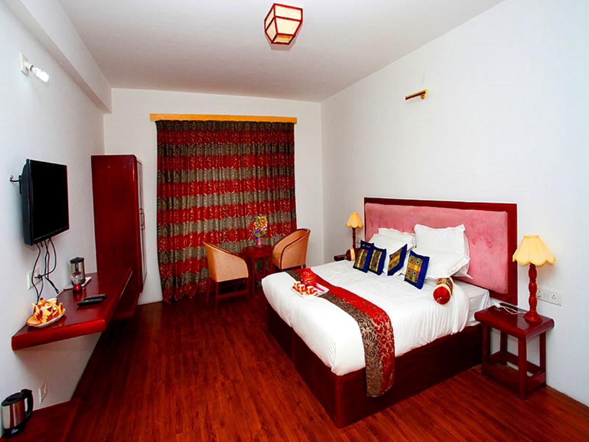 The Hotel Himalaya, Leh Exterior photo